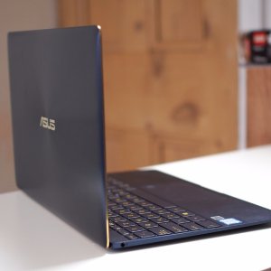 00 (原价$1299.00)asus zenbook 3 ux390ua 12.